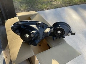 2002 Lexus GS300 Drive Side Headlight Assy. - Picture 1 of 8