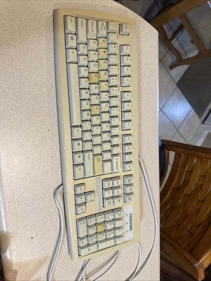 Toshiba KB-2971 Vintage Keyboard PS2 Computer Off White (Yellowed From Age) - Image 1 of 4