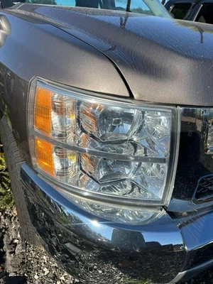 07 08 09 10 11 12 13 CHEVY SILVERADO 1500 Conjunto Faro Lado Pasajero Derecho Foto 1 de 2