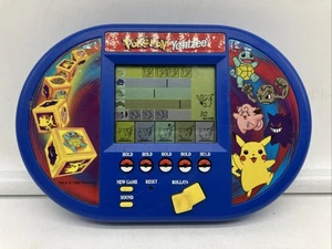 Pokemon Yahtzee 1999 Hasbro elektronisches Handheld-Videospiel - GETESTET FUNKTIONIERT SUPER - Bild 1 von 2