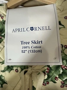 APRIL CORNELL CHRISTMAS TREE SKIRT 52"/TIES REVERSIBLE HOLLY RED GREEN IVORY NWT - Picture 1 of 6