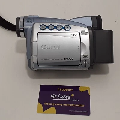 Canon MV700 E MiniDV Digital Camcorder 18x Zoom (Reading Head Bend) For Spares - Image 1 of 4
