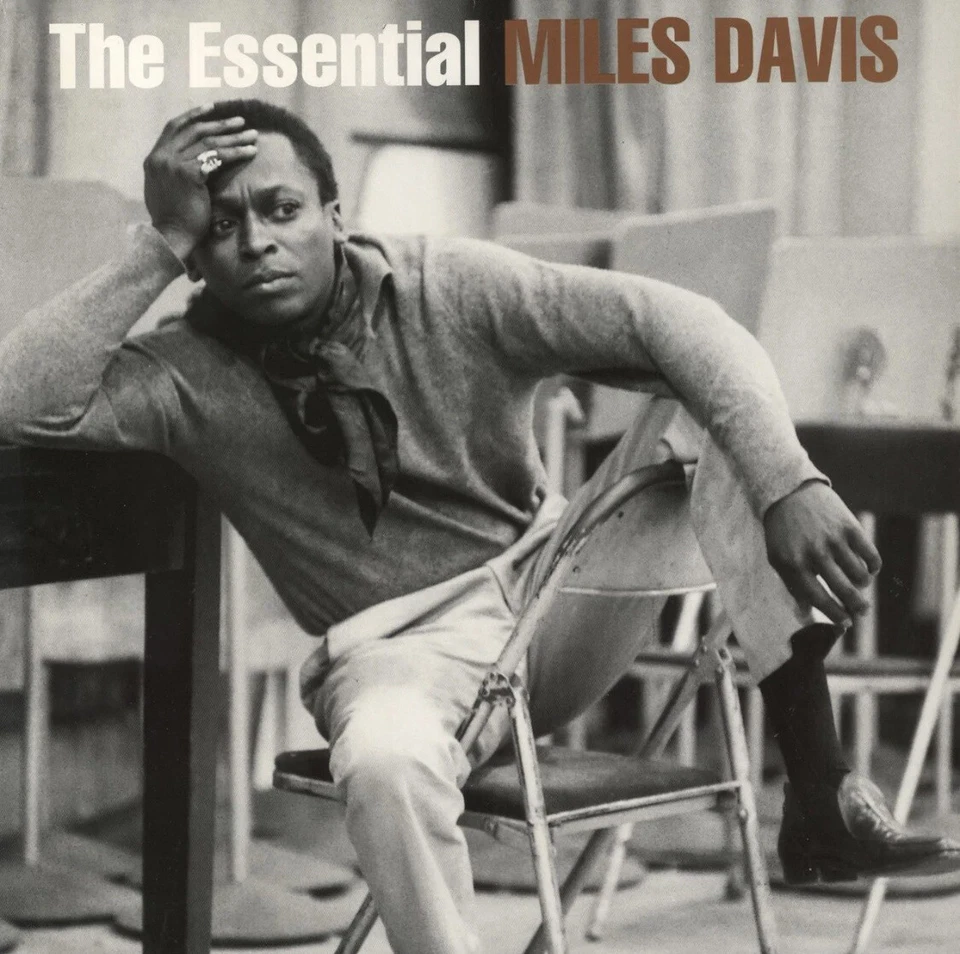 Miles Davis – The Essential Miles Davis Compilation 2 x Vinyl LP - Image 1 of 1