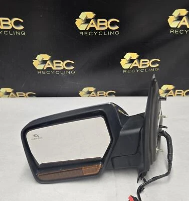 2007-2008 Lincoln Navigator LH Left Driver Power Heated Signal Door Mirror OEM - Image 1 of 4