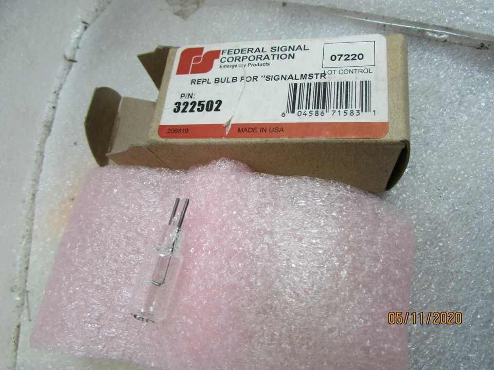 Federal Signal Signalmaster Replacement Bulb 322502 NOS (GG3) - Image 1 of 1