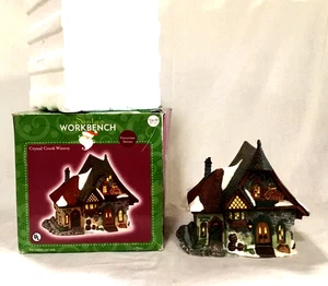 Santa’s Workbench Crystal Creek Winery Lighted House Victorian Series w/ Box - Foto 1 di 14