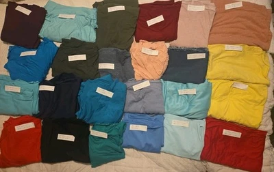 Lot Of 24 Knit Fabric Pieces Blue Green Red Yellow Black Pink - Image 1 of 4