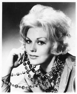 Pressefoto Schauspielerin Kim Novak Promotion 50er Schauspielerin - Kiss Me Stupid, Schwindel - Bild 1 von 1