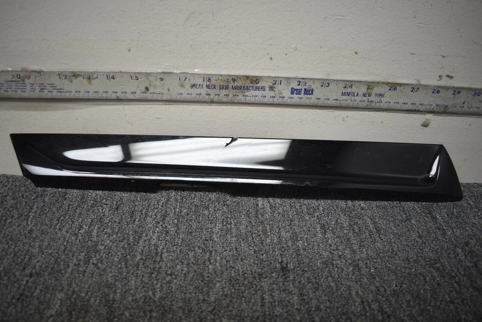 AUDI Q7 MOLDURA PUERTA FÁBRICA OEM Foto 1 de 4