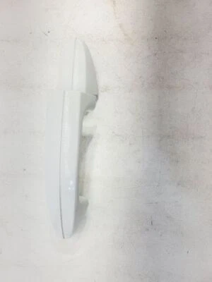 Manija de puerta exterior del conductor trasero izquierdo Ford Fiesta 2014-2019 DE8Z-5422404-BA  Foto 1 de 4