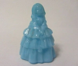 BOYD GLASS COLONIAL DOLL LOUISE ICE BLUE #2 B IN DIAMOND - Imagen 1 de 2