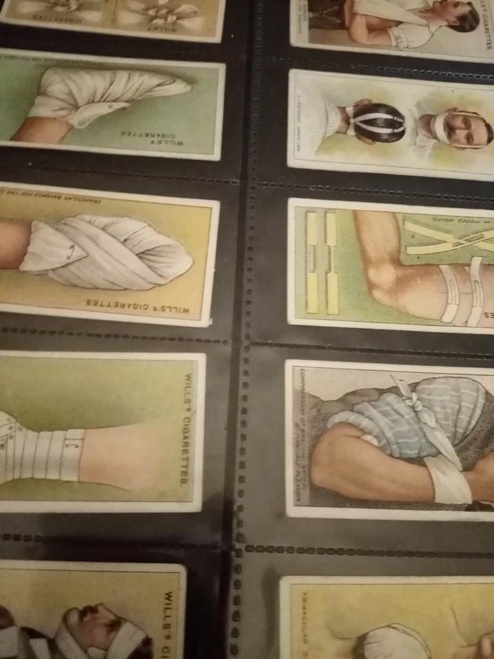 Dii6 M17d3 One card only cigarette Card wills first aid no 2 - Image 1 of 1