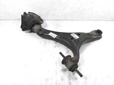 Brazo de control inferior del pasajero delantero Honda Accord 2013-2017 51350-T2a-A03 Foto 1 de 4