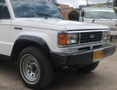 Ecklicht Blinker LINKS & RECHTS passend für ISUZU Trooper 1987 - 1991 (Paar) NOS - Bild 1 von 4