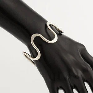 Vintage Sterling Silver Wavy Wide Bangle Bracelet Artisan Mid-Century Modernist - Picture 1 of 9