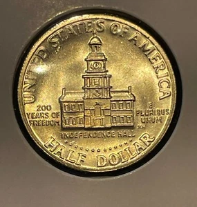 USA 1/2$ 1976 Kennedy Half Dollar Bicentennial KM#205a D .400Ag Silver UNC B1447 - Picture 1 of 8