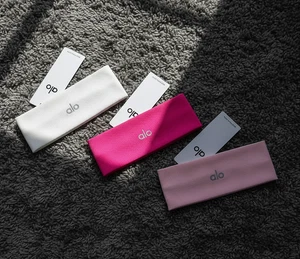 Alo Yoga Headbands 3 Pack NWT Soft Stretchy White - Pink - Hot Pink Hair Bands - Picture 1 of 9