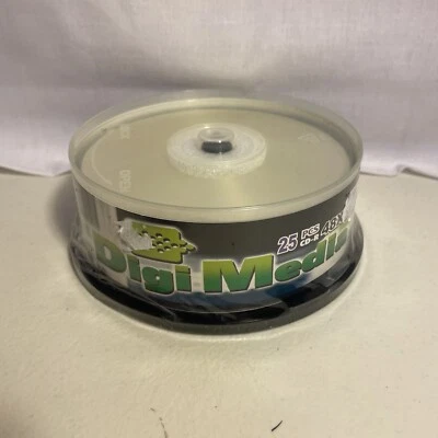 Digi Media CD-R 80Min/700MB Professional Silver 48X Speed Blank Discs Spindle 25 - Image 1 of 4