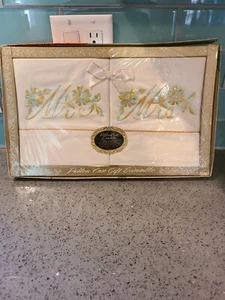 Vintage 60er Jahre Deko Kissenhülle Ensemble Mr. & Mrs. bestickte Blumen - Bild 1 von 11