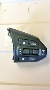 16-18 Sorento steering wheel cruise button 96700-C5500 - Bild 1 von 1