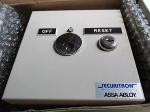Securitron FAR24 FAR-24 Fire Alert Reset Control 24Vdc - Bild 1 von 3
