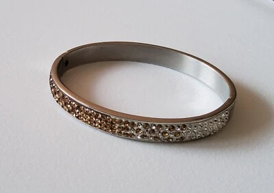 Manguun 😀 Schöner Armreif mit Swarovski Kristallen 💞💕 Sehr gut erhalten - Bild 1 von 4