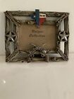 western picture frame with 2 guns W/ Stars On Sides State Of Texas On Top New