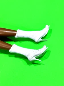 Barbie Pop Life Mod Retro Style Kunstleder Weiß Fashion Stiefel ⭐️ - Bild 1 von 6