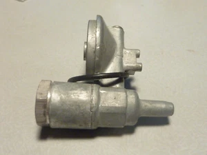 COUVERCLE de cuve ORIGINAL CARBURATEUR GURTNER - Picture 1 of 6