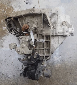 boite a vitesse pour TOYOTA YARIS 1KRFE 303000D073 1.0 12V 2005-2012 2160bb - Picture 1 of 7