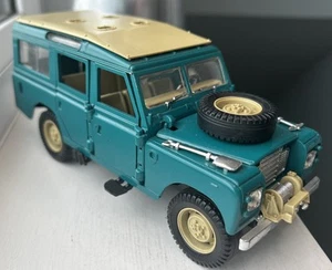 1:25 Polistil S49 Land Rover Station Wagon (Series 2A/3) Turquoise Vintage 1977 - Picture 1 of 24