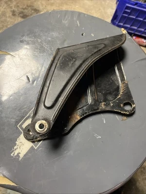 Protetor de corrente 1975 YAMAHA DT400  - Imagem 1 de 4