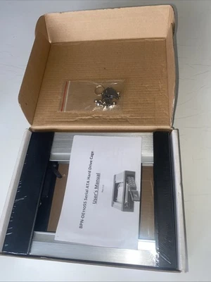 iStarUSA BPN-DE110SS-BLACK Trayless 5.25" to 3.5" SATA SAS 6 Gbps HDD Hot-swap R - Image 1 of 2