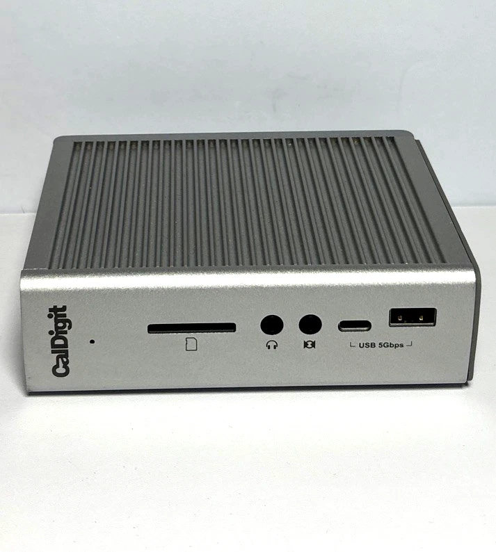 Estación de Acoplamiento CalDigit TS3 Plus Thunderbolt 3 SIN ADAPTADOR DE CORRIENTE SIN PROBAR LEER Foto 1 de 4