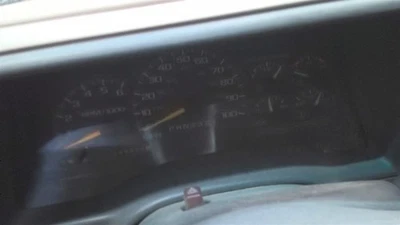 Speedometer MPH   Cluster Fits 95-00 TAHOE 1767070 - Image 1 of 4