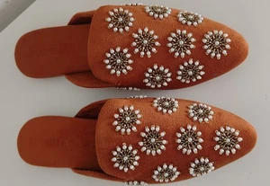 Damengröße 10 fuchsia J Peterman Hausschuhe Galaxy Rust bestickt Pantolette - Bild 1 von 13