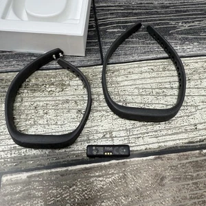 Fitbit Flex 2 FB403 Activity Tracker Lavender 2 Bands Black - ONLY - Picture 1 of 3