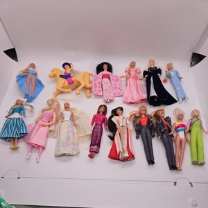 VTG McDonald's Happy Meal Toys Lot Of 15 Barbies 1990s - Picture 1 of 7