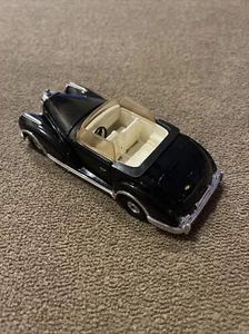 Vintage 1980's Corgi 1950's Mercedes Benz 300s 1:32 Car (KC) - Picture 1 of 5