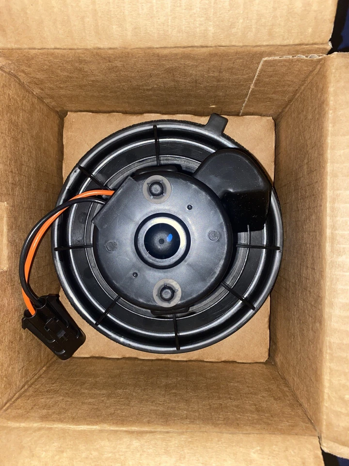 NUEVO CARQUEST Cooling 75748 - Motor soplador HVAC PARA CHEV, GMC, ETC... Foto 1 de 4
