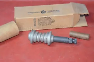 NOS Vtg Chrysler Dodge Ply Steering Gear Box Worm Gear Input Shaft Mopar 2226170 - Picture 1 of 10