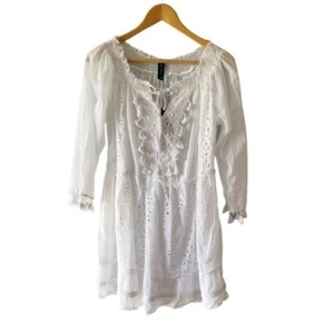 ME to Magic Lace and Eyelet White Tunic Coverup Romantic Feminine Size Medium - Picture 1 of 5