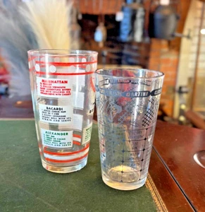 2er Set Vintage Glas Cocktail Shaker mit Rezepten - Federal & Hazel Atlas - Bild 1 von 8