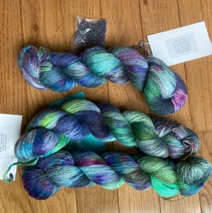 Expression Fiber Arts Shimmering Cashmere - Cashmere/Silk - "Sugarplum Visions" - Picture 1 of 11