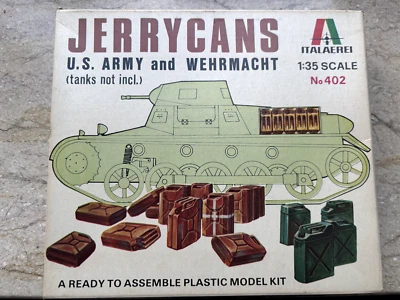 ITALERI JERRYCANS GERMAN AND US	402 WWII 1/35		   - Immagine 1 di 3