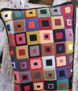 Country Threads "Paint Box Pillow" #800 quilt pattern - Picture 1 of 2