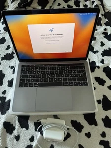 MacBook Pro 13” Touch Bar – Intel i7 – 16 Go RAM – 512 Go SSD - Photo 1/5