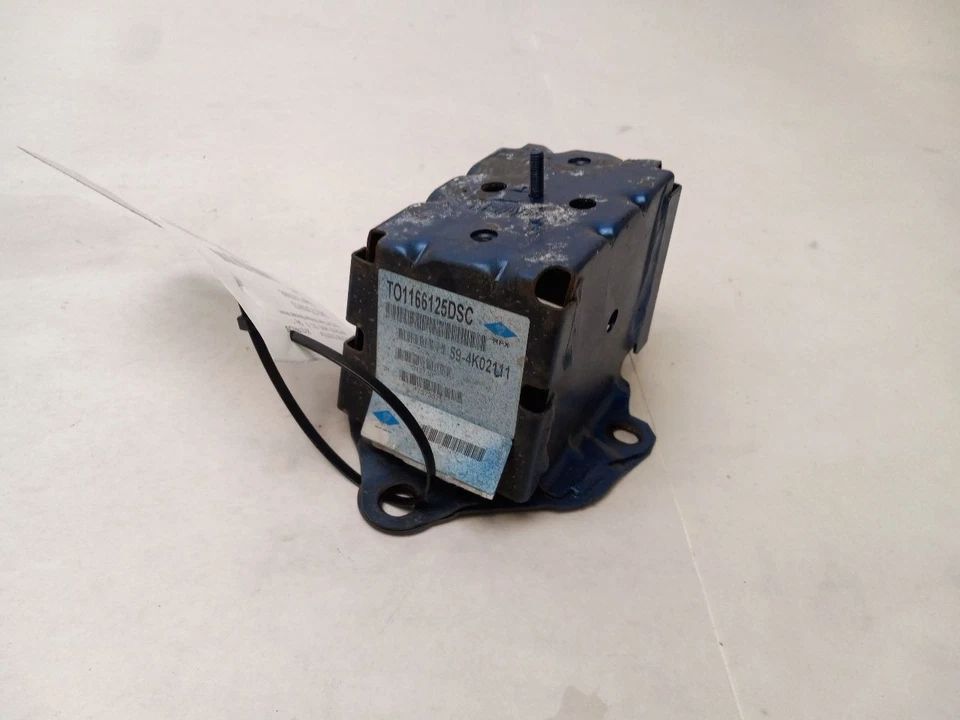 SOPORTE DE PARACHOQUES TRASERO IZQUIERDO SOPORTE MONTADO para TOYOTA PRIUS C 2013 OEM AB0482 Foto 1 de 4