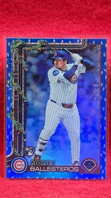 2025 Topps Holiday Moises Ballesteros Blue Light Foil RC #H169 Chicago Cubs  - Image 1 of 2