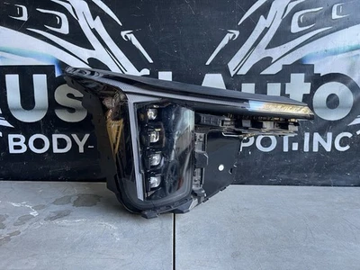 Faro pasajero derecho Kia Sorento 24-25 fabricante original Foto 1 de 4